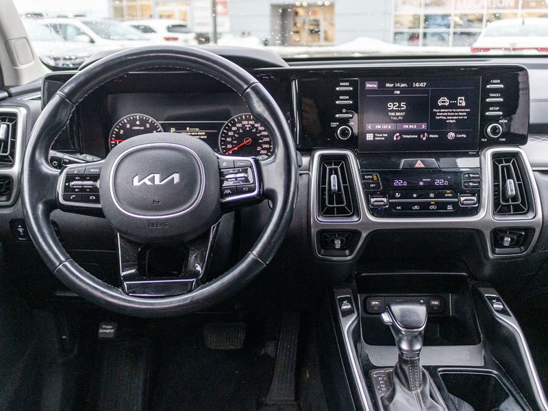 2022 Kia SORENTO LX 2.5L AWD (PREM PAINT) LX PREMIUM AWD 7 PASSAGERS 1 OWNER NO CARFAX CLAIM