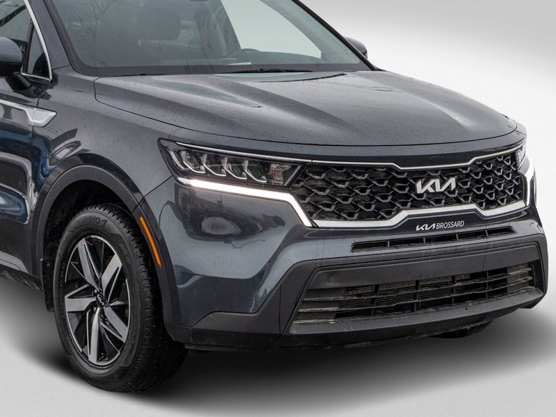 2022 Kia SORENTO LX 2.5L AWD (PREM PAINT) LX PREMIUM AWD 7 PASSAGERS 1 OWNER NO CARFAX CLAIM