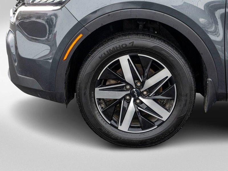 2022 Kia SORENTO LX 2.5L AWD (PREM PAINT) LX PREMIUM AWD 7 PASSAGERS 1 OWNER NO CARFAX CLAIM