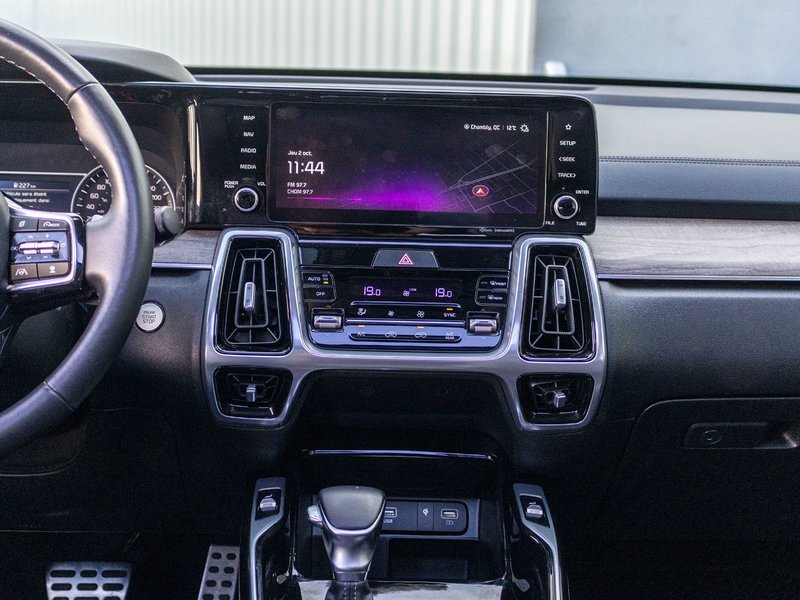 Kia Sorento EX+ AWD CUIR TOIT NAV BAS KILO 2023 1 PROPRIO PAS DE RECLAMATIOM AU CARFAX