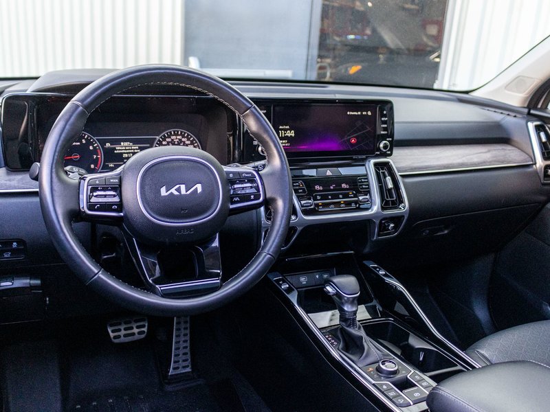 Kia Sorento EX+ AWD CUIR TOIT NAV BAS KILO 2023 1 PROPRIO PAS DE RECLAMATIOM AU CARFAX