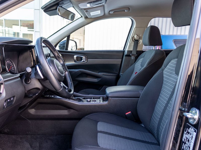 Kia Sorento X-LINE AWD NOIR BAS KILO 2023 1 PROPRIO PAS DE RECLAMATION AU CARFAX