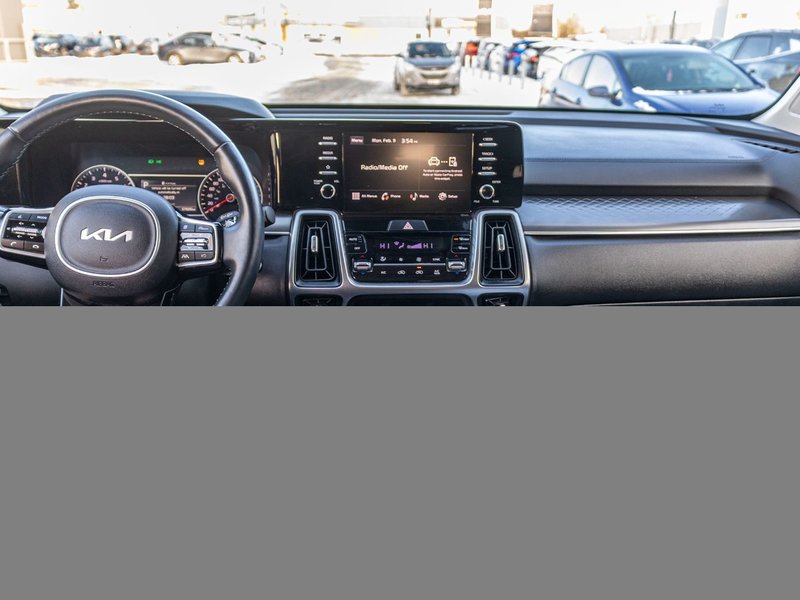 Kia Sorento X-LINE AWD NOIR BAS KILO 2023 1 PROPRIO PAS DE RECLAMATION AU CARFAX