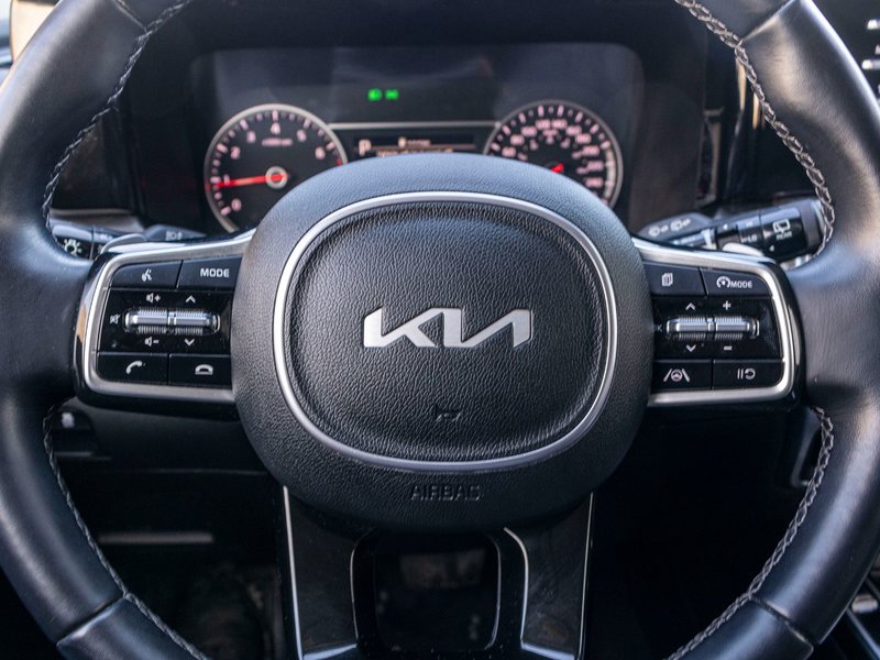 Kia Sorento X-LINE AWD NOIR BAS KILO 2023 1 PROPRIO PAS DE RECLAMATION AU CARFAX