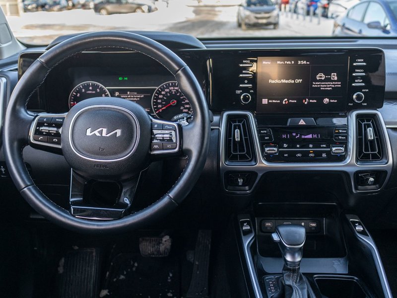 Kia Sorento X-LINE AWD NOIR BAS KILO 2023 1 PROPRIO PAS DE RECLAMATION AU CARFAX