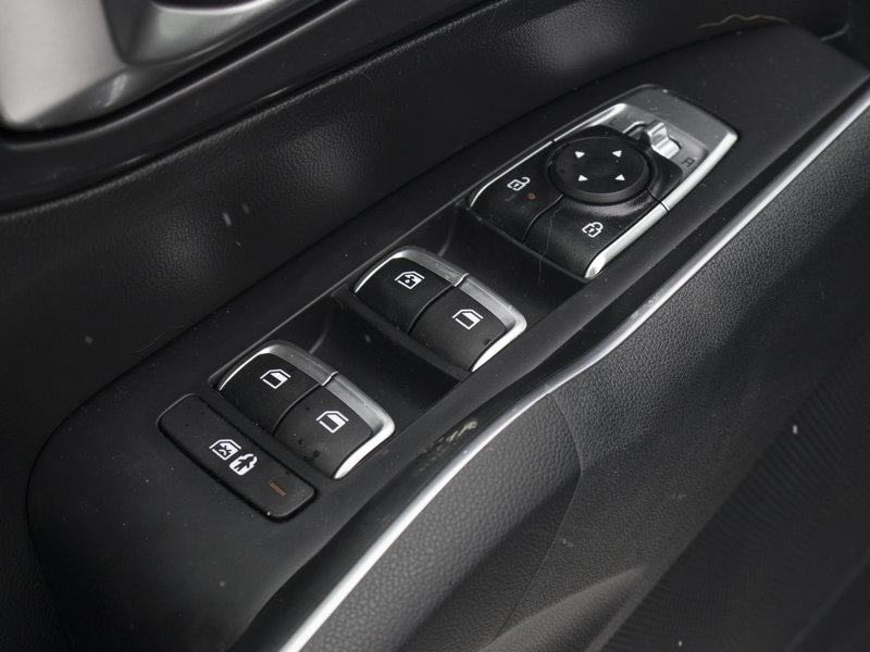 Kia SORENTO EX 2.5T AWD (PREM PAINT) EX AWD CUIR NOIR SUR NOIR 2024 1 PROPRIO PAS DE RECLAMATION AU CARFAX