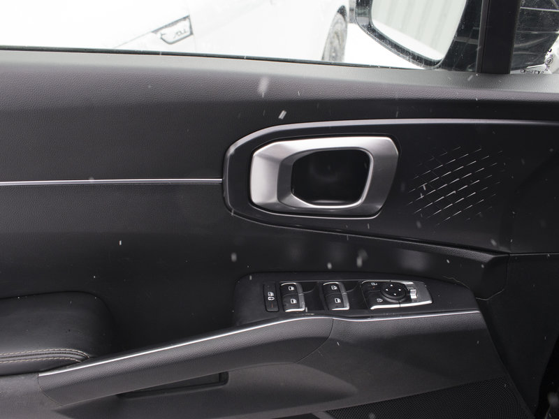 Kia SORENTO EX 2.5T AWD (PREM PAINT) EX AWD CUIR NOIR SUR NOIR 2024 1 PROPRIO PAS DE RECLAMATION AU CARFAX