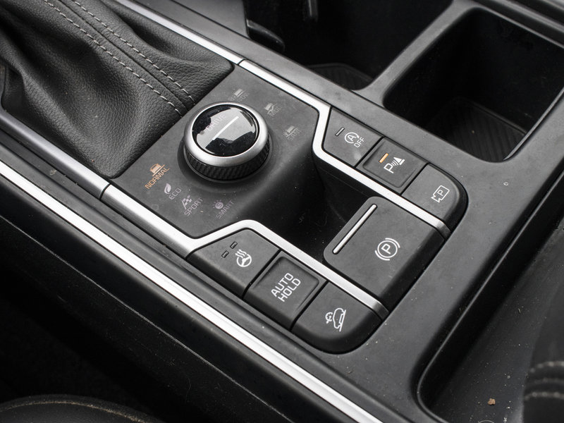 Kia SORENTO EX 2.5T AWD (PREM PAINT) EX AWD CUIR NOIR SUR NOIR 2024 1 PROPRIO PAS DE RECLAMATION AU CARFAX