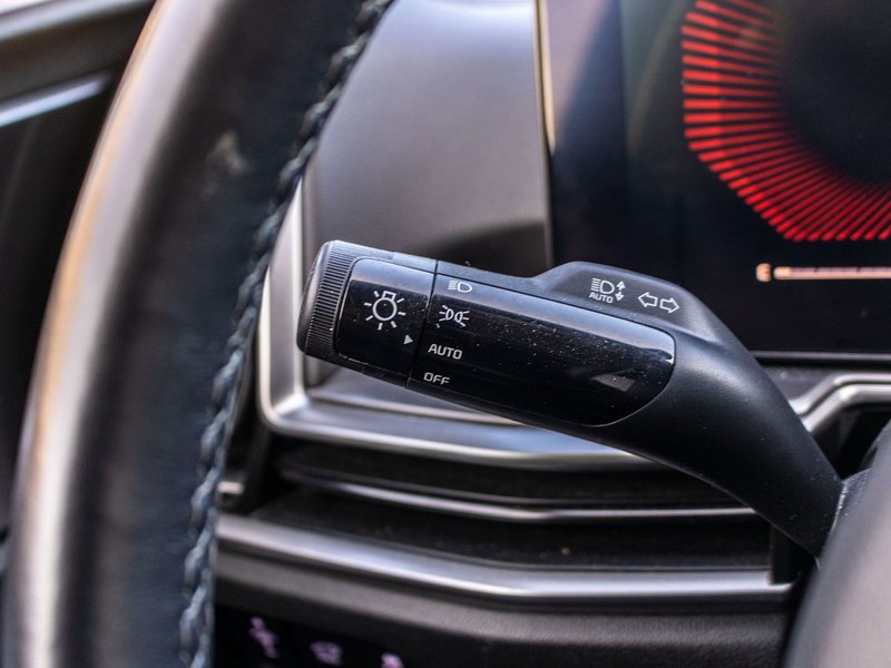 Kia Sorento EX AWD NOIR CUIR 36470KM 2024 PAS DE RECLAMATION AU CARFAX