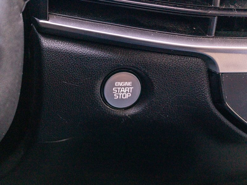 Kia Sorento EX AWD NOIR CUIR 36470KM 2024 PAS DE RECLAMATION AU CARFAX