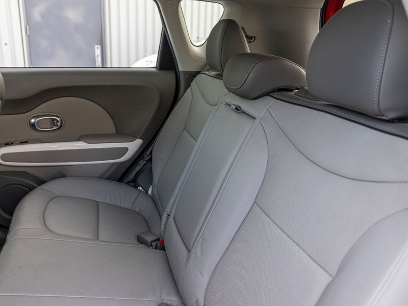 2017 Kia Soul EV LUXURY AUTOM NOIR NO CARFAX CLAIM
