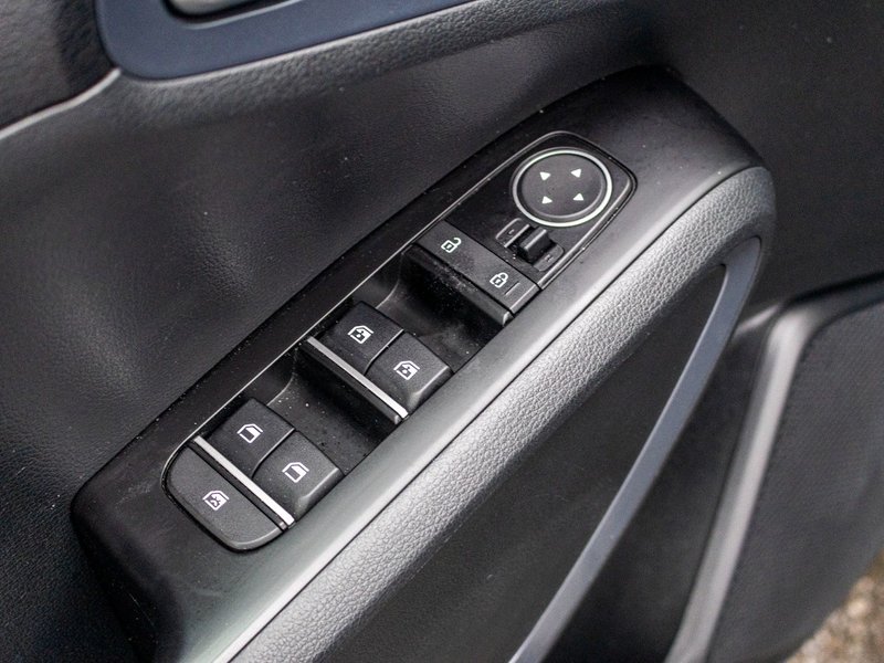 2023 Kia SOUL 2.0L EX IVT (PREMIUM PAINT) EX AUTOM A/C CAMERA BAS KILO 1 OWNER NO CARFAX CLAIM