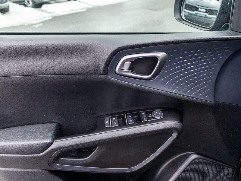 2023 Kia SOUL 2.0L EX IVT (PREMIUM PAINT) EX AUTOM A/C CAMERA BAS KILO 1 OWNER NO CARFAX CLAIM