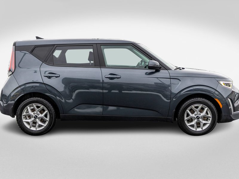 2023 Kia SOUL 2.0L EX IVT (PREMIUM PAINT) EX AUTOM A/C CAMERA BAS KILO 1 OWNER NO CARFAX CLAIM