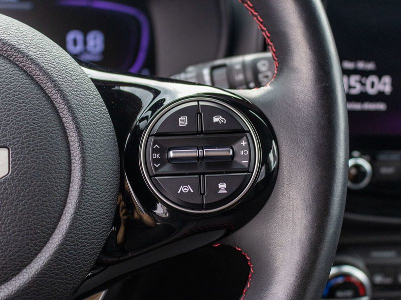 Kia Soul GT-LINE LIMITED CUIR TOIT NAVI 16950KM 2024 1 PROPRIO PAS DE RECLAMTION AU CARFAX