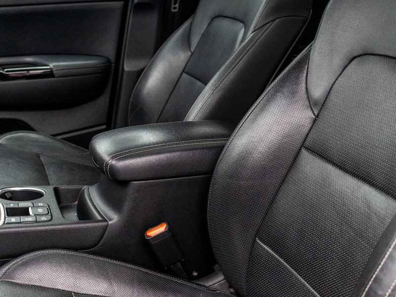 Kia Sportage SX TURBO CUIR TOIT NAV 2017 PAS DE RECLAMATION AU CARFAX