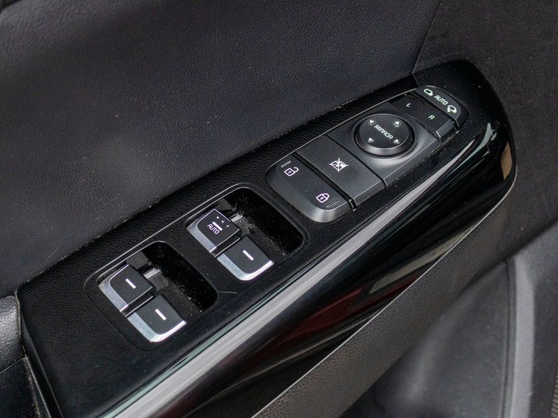 Kia Sportage SX TURBO CUIR TOIT NAV 2017 PAS DE RECLAMATION AU CARFAX