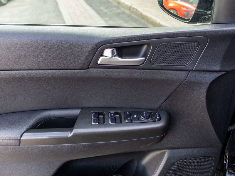 Kia Sportage EX CUIR AWD NOIR 2019 1 PROPRIO PAS DE RECLAMATION AU CARFAX