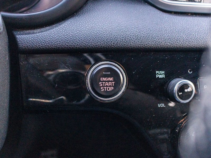 Kia Sportage SX AWD BLANC CUIR TOIT NAVI 2020 PAS DE RECLAMTION AU CARFAX