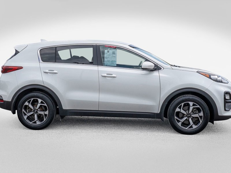Kia Sportage LX BLANC 68856KM SEULEMENT 2021 1 PROPRIO