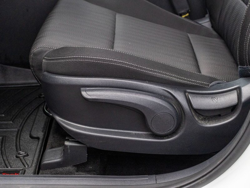 Kia Sportage LX BLANC 68856KM SEULEMENT 2021 1 PROPRIO
