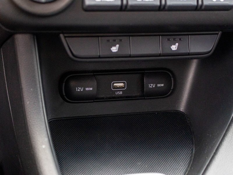Kia Sportage LX BLANC 68856KM SEULEMENT 2021 1 PROPRIO