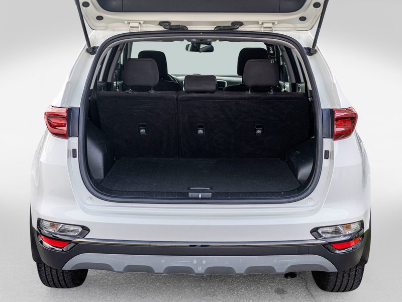 Kia Sportage EX TOIT AWD BLANC 55825KM 2022 1 PROPRIO PAS DE RECLAMATION AU CARFAX