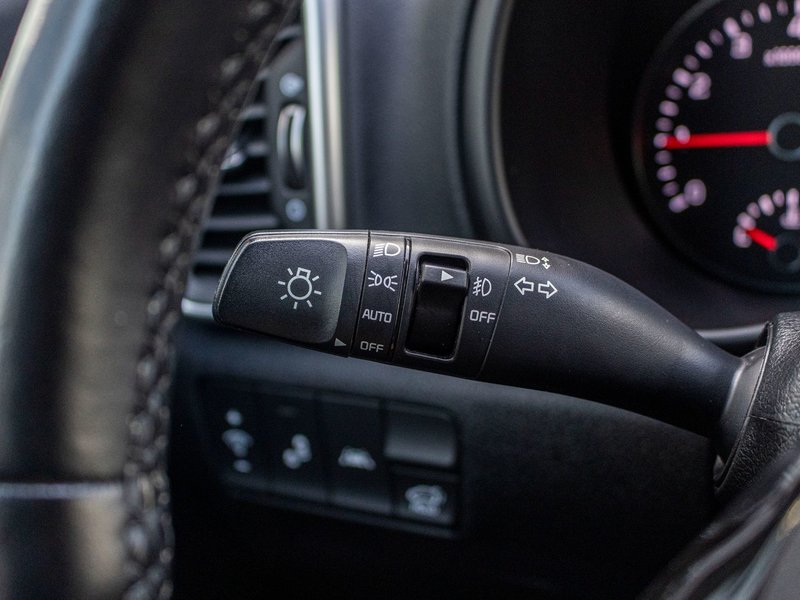 Kia Sportage EX PREMIUM S AWD CUIR TOIT BLANC 2022 1 PROPRIO