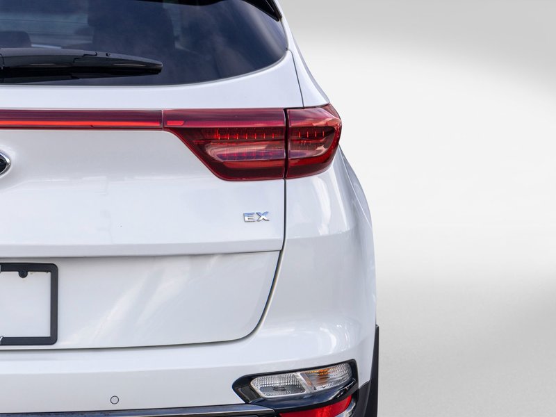 Kia Sportage EX PREMIUM S AWD CUIR TOIT BLANC 2022 1 PROPRIO