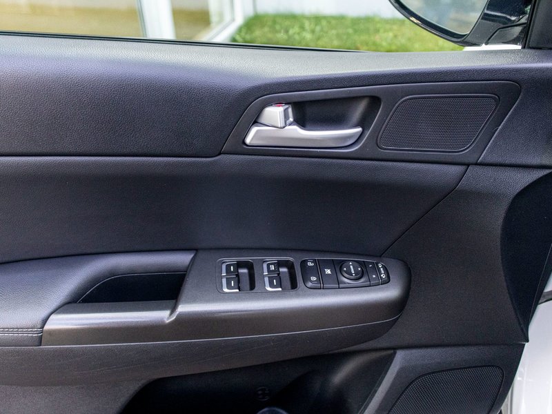 Kia Sportage EX PREMIUM S AWD CUIR TOIT BLANC 2022 1 PROPRIO