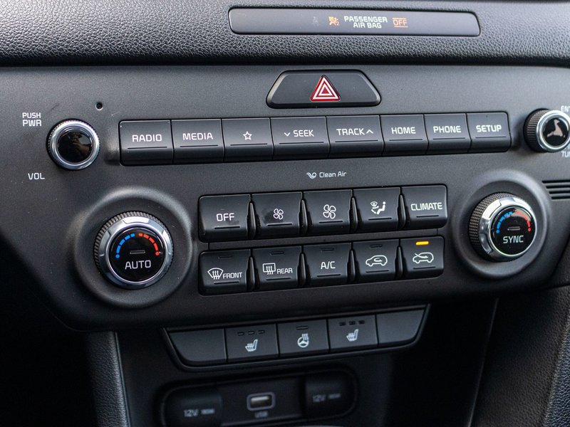 Kia Sportage EX PREMIUM S AWD CUIR TOIT BLANC 2022 1 PROPRIO