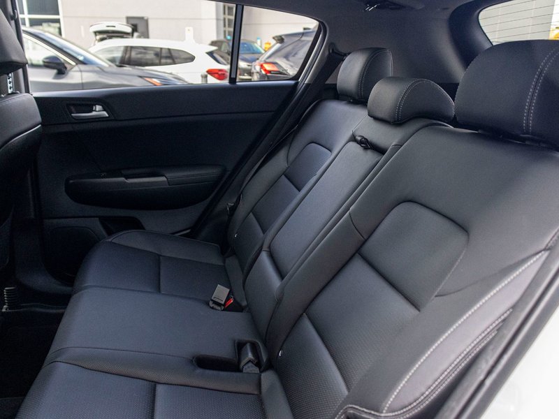 Kia Sportage EX PREMIUM S AWD CUIR TOIT BLANC 2022 1 PROPRIO