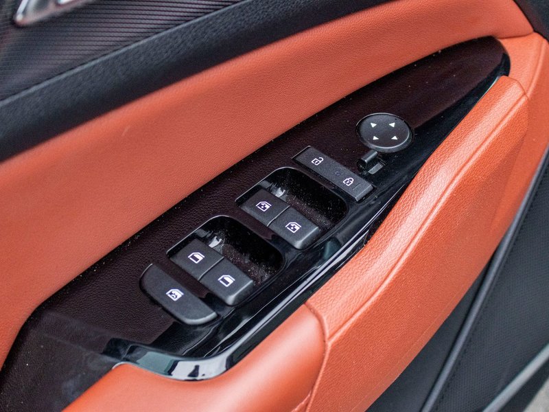 Kia Sportage EX PREMIUM AWD TOIT NAV 2023 NOIR INT ROUGE WOW