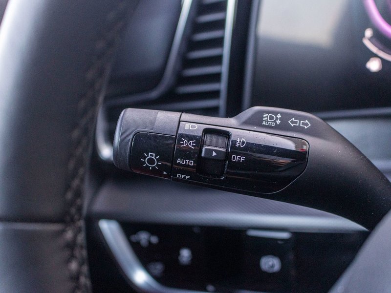 Kia Sportage EX PREMIUM AWD 27910KM WOW 2023 1 PROPRIO PAS DE RECLAMATION AU CARFAX