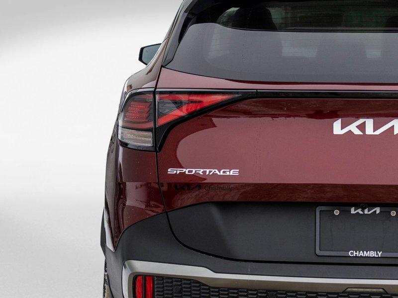 Kia Sportage X-LINE AWD CUIR 33360KM WOW 2023