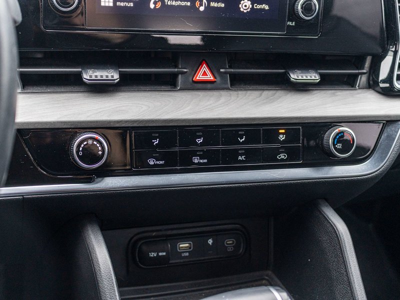 Kia Sportage X-LINE AWD CUIR 33360KM WOW 2023