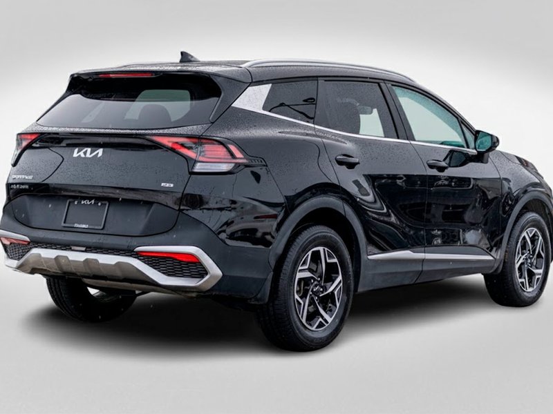 Kia Sportage LX AWD NOIR 18462KM 2023 PAS DE RECLAMATION AU CARFAX