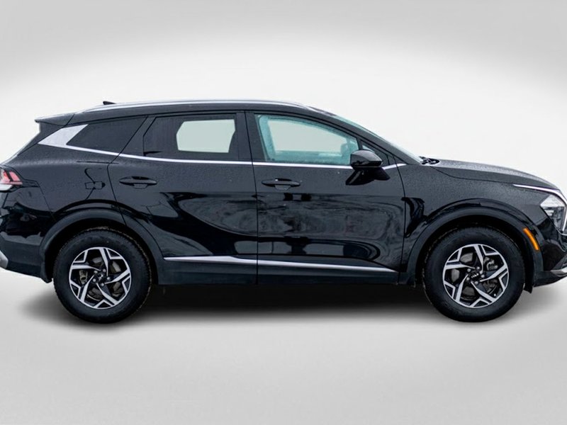 Kia Sportage LX AWD NOIR 18462KM 2023 PAS DE RECLAMATION AU CARFAX