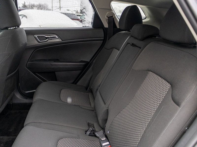 Kia Sportage LX AWD NOIR 18462KM 2023 PAS DE RECLAMATION AU CARFAX