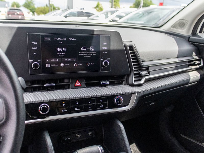 Kia Sportage LX AWD BLANC 2275KM 2024 PAS DE RECLAMATION AU CARFAX
