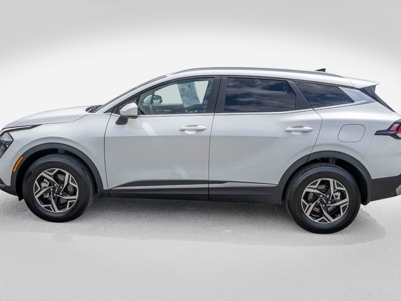 Kia Sportage LX AWD BLANC 2275KM 2024 PAS DE RECLAMATION AU CARFAX