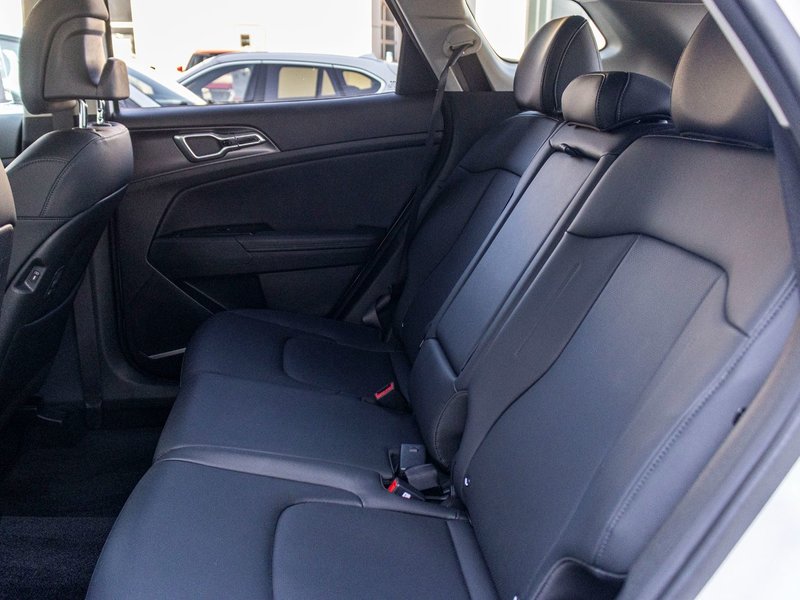 Kia Sportage EX AWD BLANC CUIR TOIT NAV 38001KM 2024 1 PROPRIO PAS DE RECLAMATION AU CARFAX