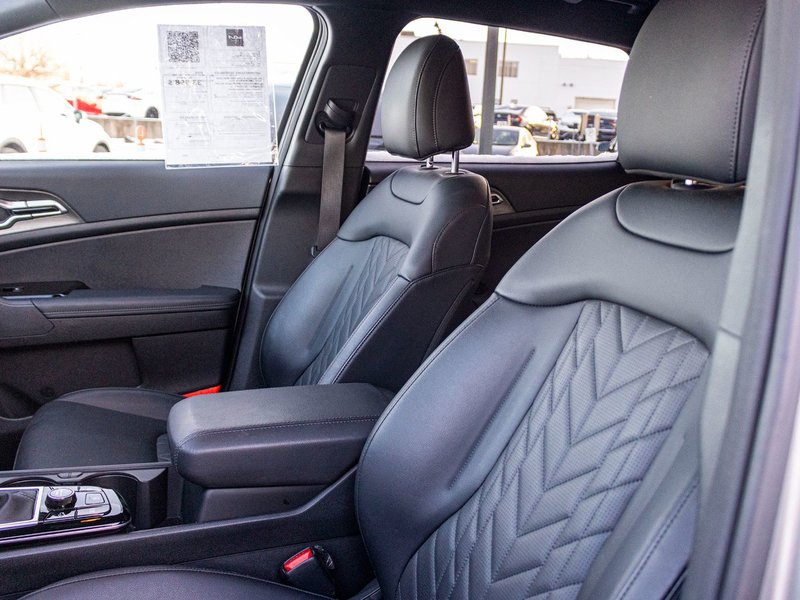 Kia Sportage X-LINE AWD GRIS CUIR NOIR 14564KM WOW 2024 1 PROPRIO PAS DE RECLAMATION AU CARFAX