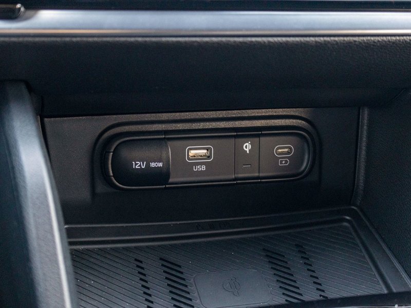 Kia Sportage X-LINE AWD GRIS CUIR NOIR 14564KM WOW 2024 1 PROPRIO PAS DE RECLAMATION AU CARFAX