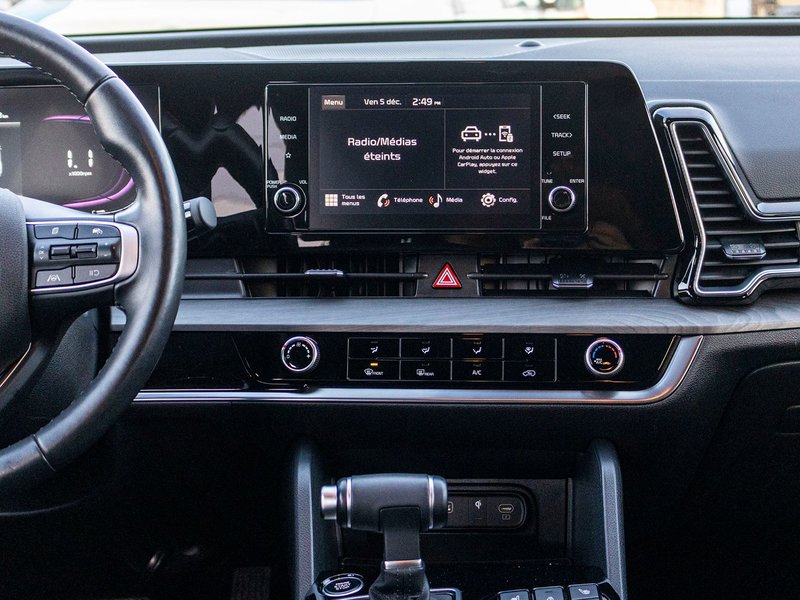 Kia Sportage X-LINE AWD GRIS CUIR NOIR 14564KM WOW 2024 1 PROPRIO PAS DE RECLAMATION AU CARFAX