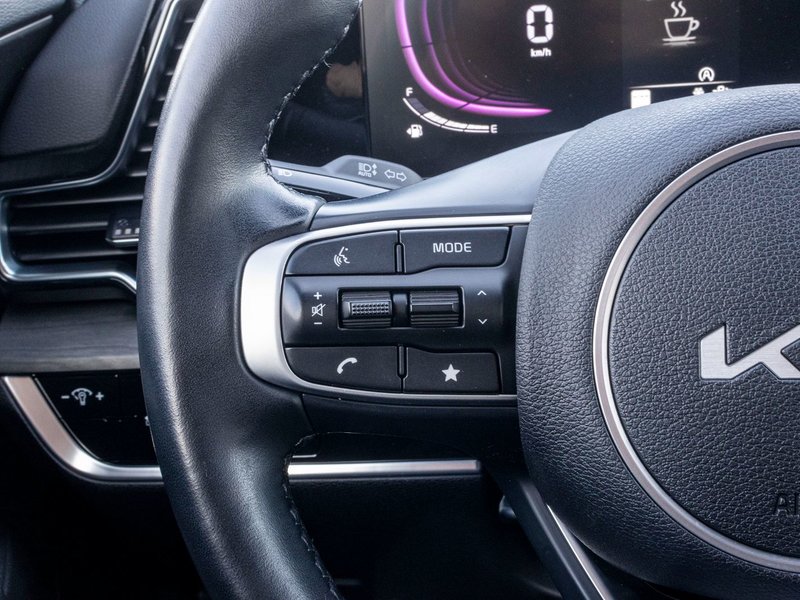 Kia Sportage X-LINE AWD GRIS CUIR NOIR 14564KM WOW 2024 1 PROPRIO PAS DE RECLAMATION AU CARFAX