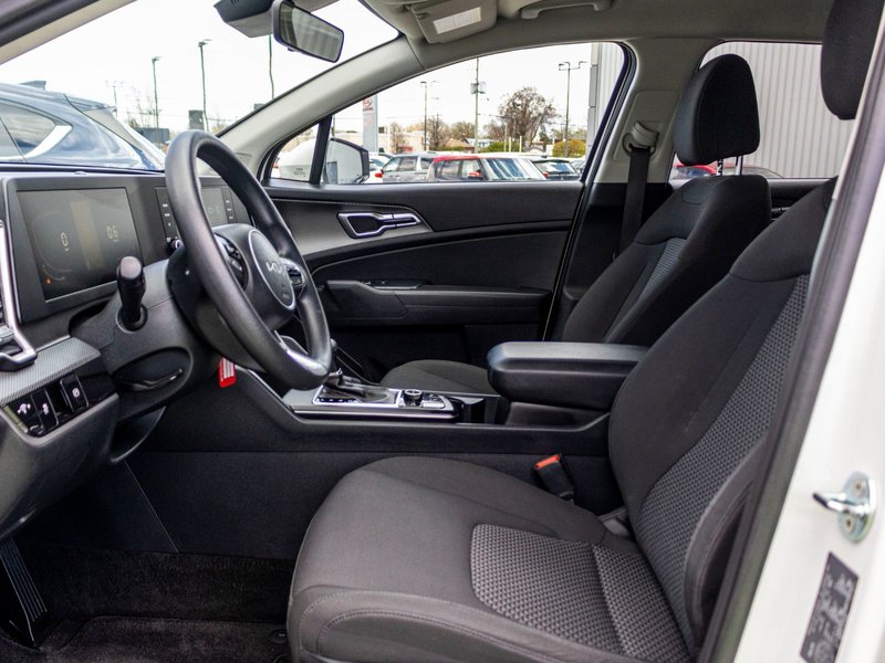 Kia Sportage LX AWD BLANC BAS KILO 2024 PAS DE RECLAMATION AU CARFAX