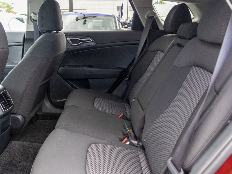 Kia Sportage LW AWD 1548KM WOW 2025 1 PROPRIO PAS DE RECLAMATION AU CARFAX