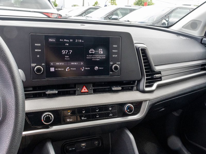 Kia Sportage LW AWD 1548KM WOW 2025 1 PROPRIO PAS DE RECLAMATION AU CARFAX