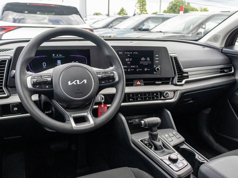 Kia Sportage LW AWD 1548KM WOW 2025 1 PROPRIO PAS DE RECLAMATION AU CARFAX